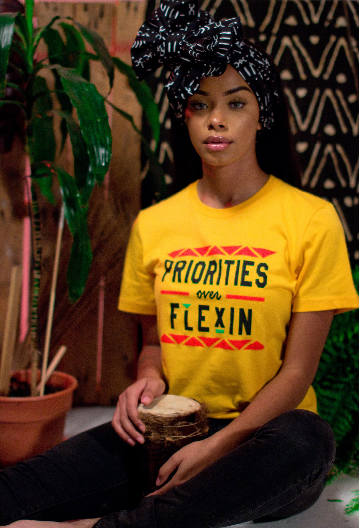 **PRIORITIES over FLEXIN - GOLD MULTI - UNISEX FIT